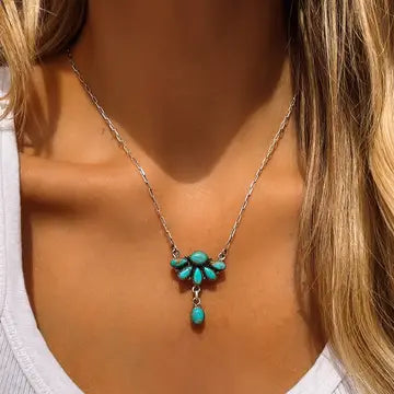 The Suede Necklace