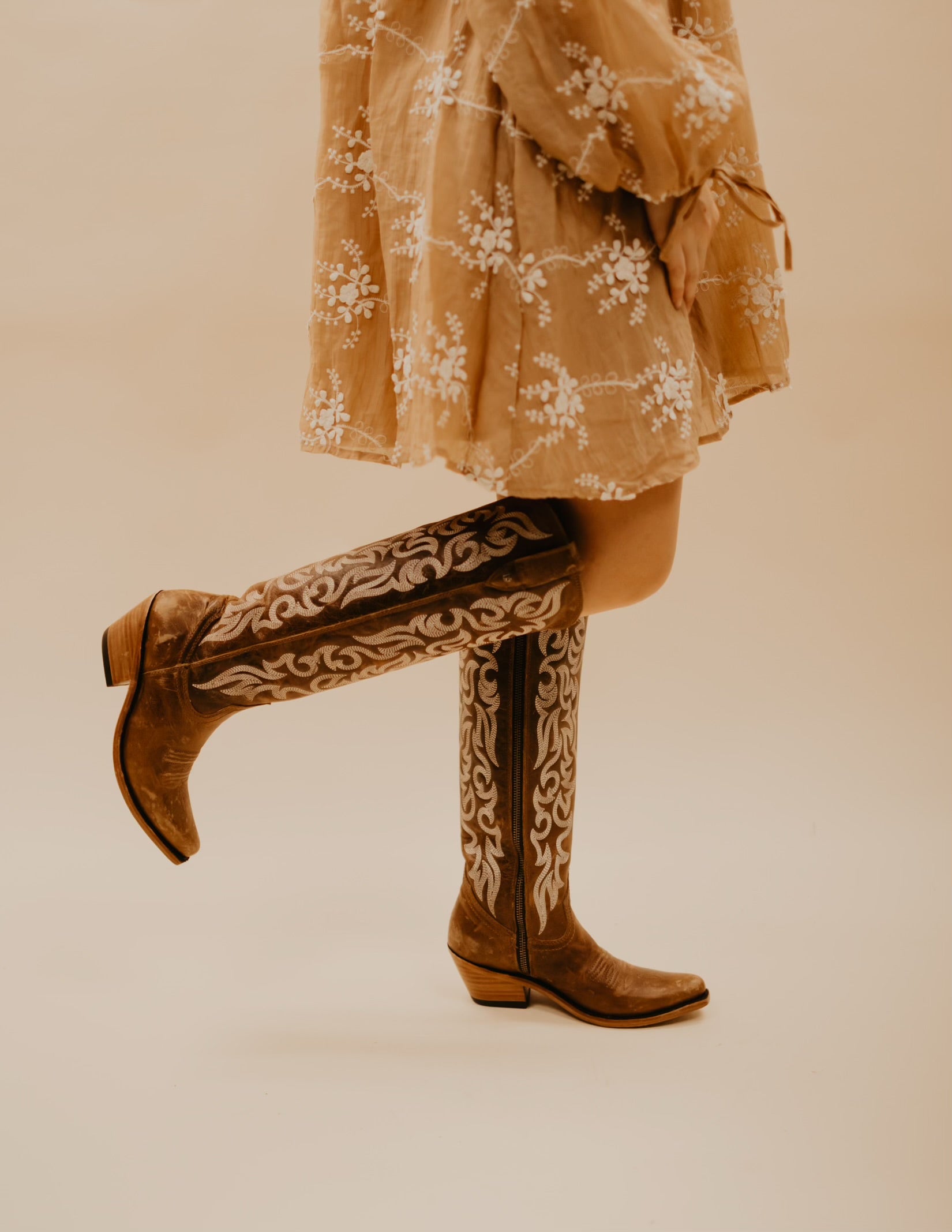 The Casen Embroidered Boot