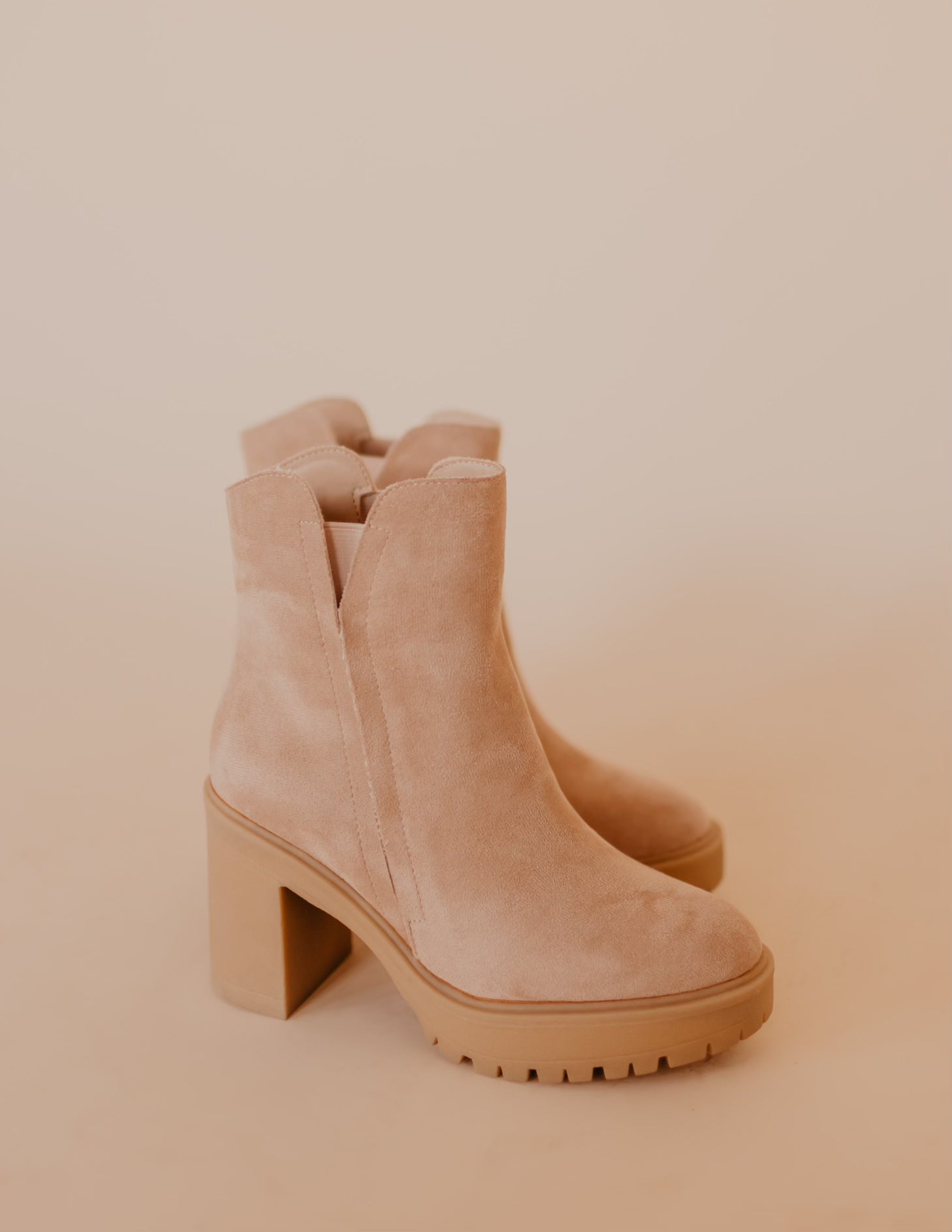 The Abby Boot {multiple colors}