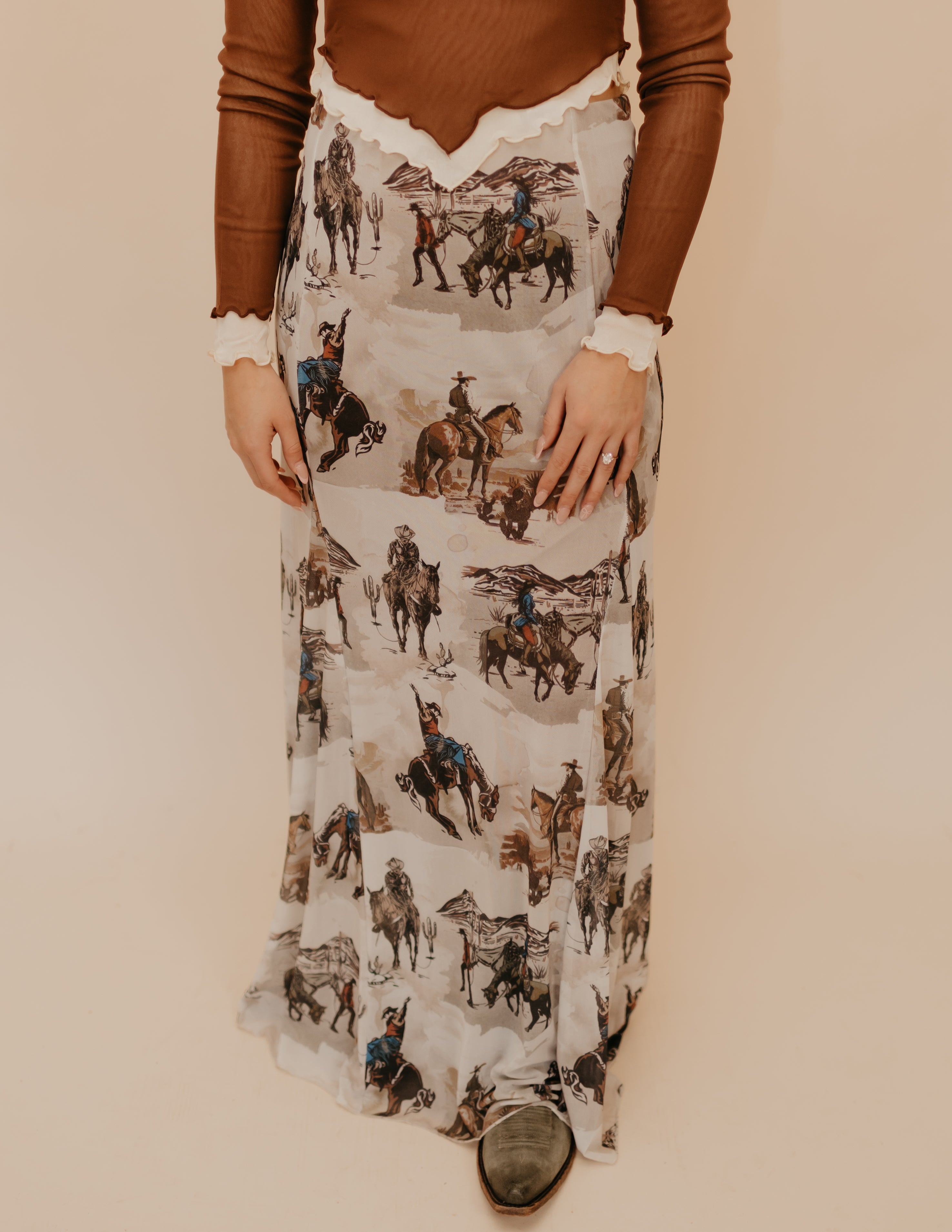 The Martin Western Scene Skirt